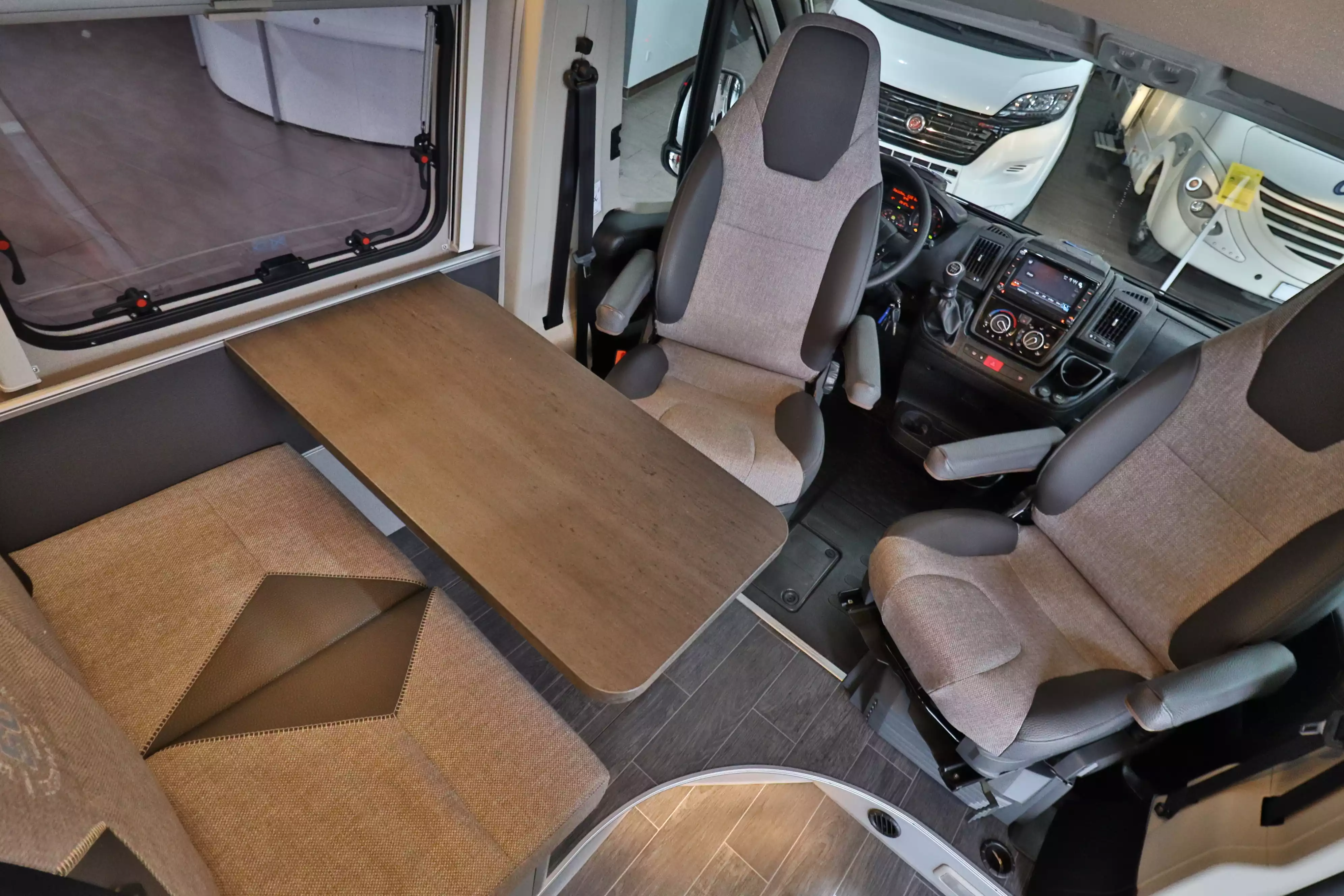 WEINSBERG Cara Tour 600 MQ 